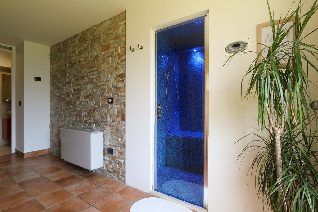 Bed and Breakfast Bed & Wellness Fisterre Belluno Habitación foto